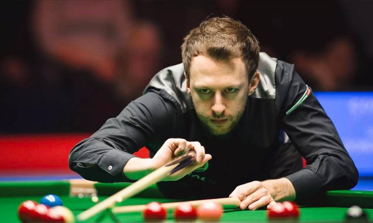 现代足球中 现代足球中