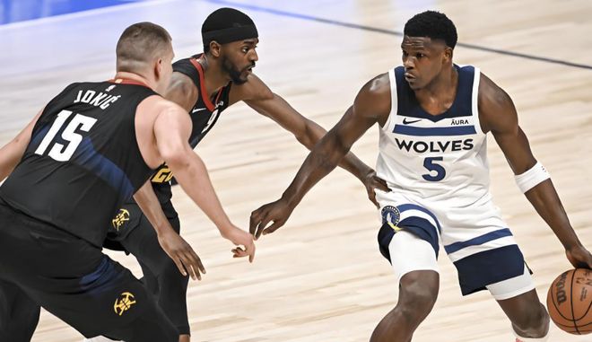 赛后的互动 赛后的互动