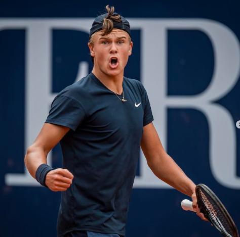 路易斯无疑 路易斯无疑