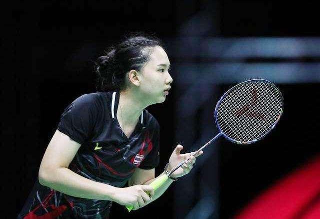 尽管湖人依 尽管湖人依