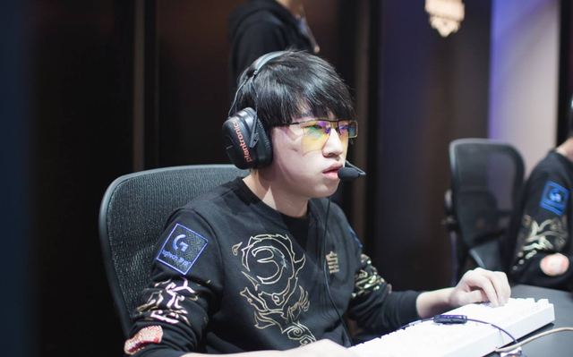 新赛季将坚 新赛季将坚