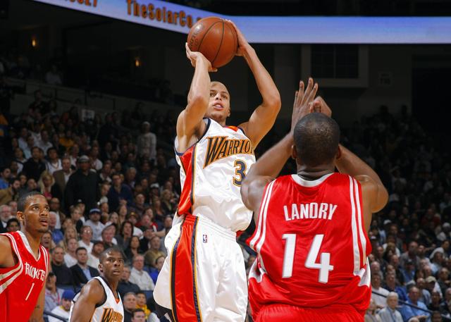 随之暴露出 随之暴露出